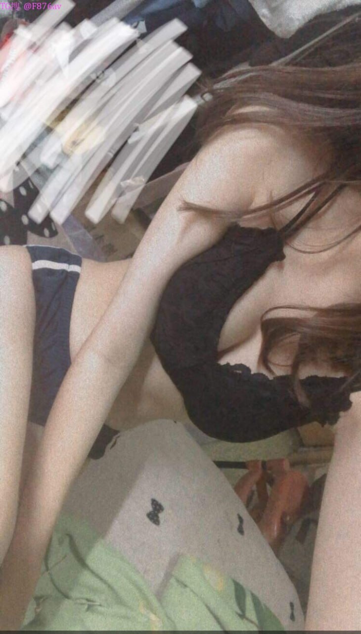 Bí mật lén lút với đồng nghiệp khi cả 2 tâm sự với nhau về việc cãi nhau với người yêu